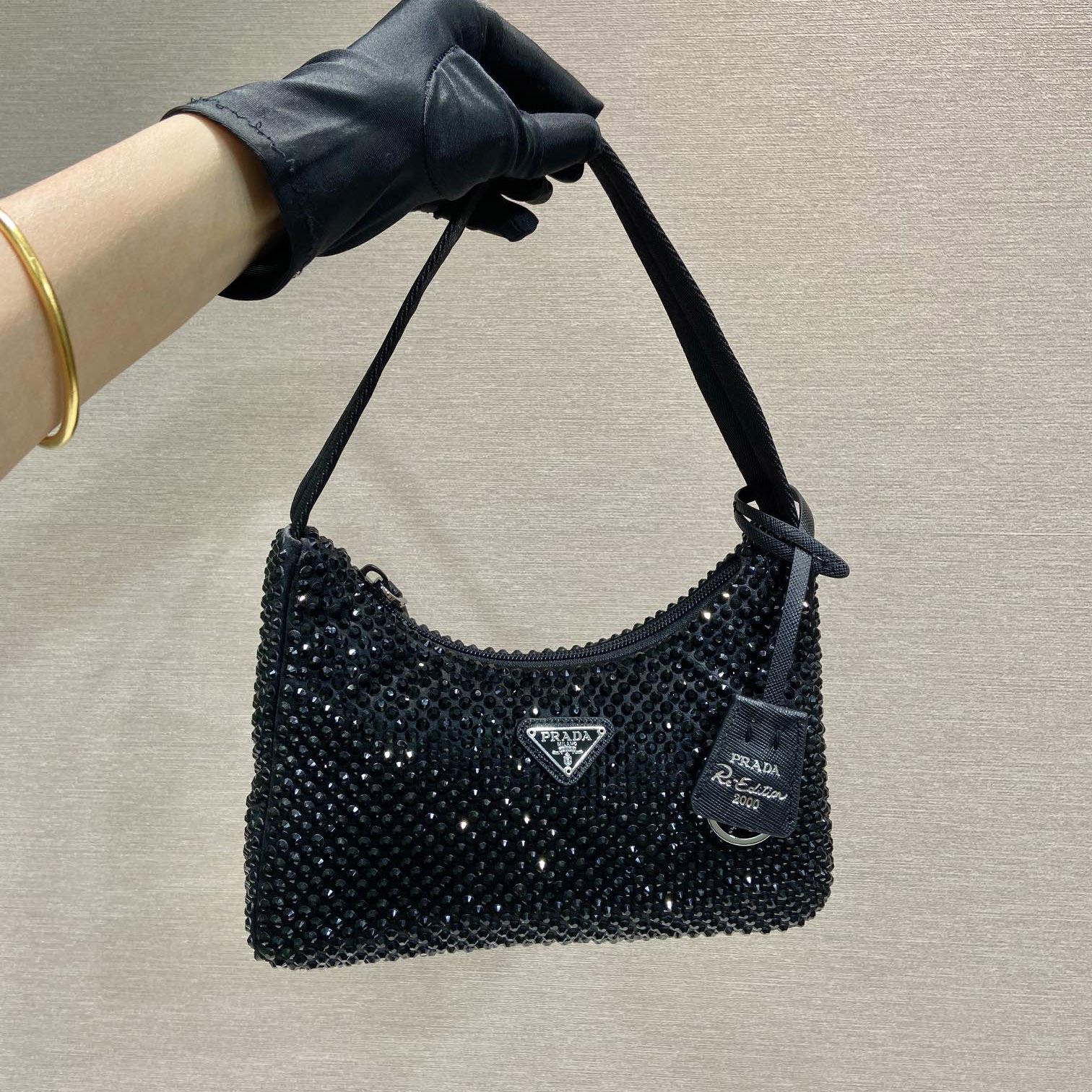 Pra*a top handle bags